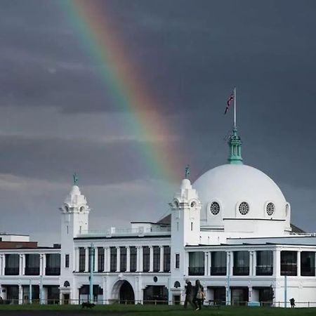 Stunning Whitley Bay Apartment Exterior foto